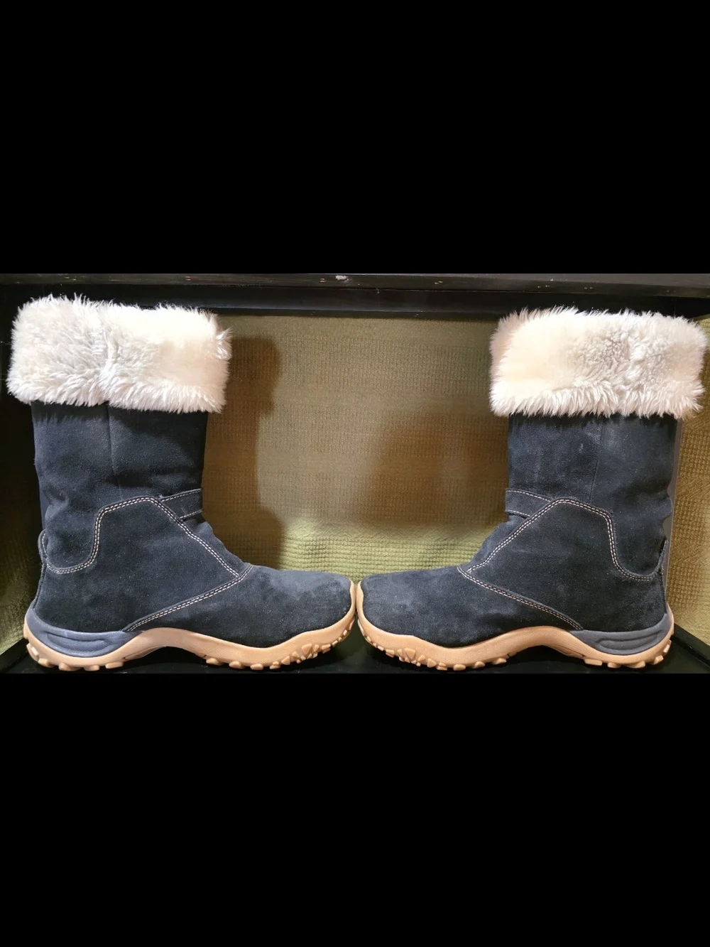 Salomon Black Suede Winter Boots with White Faux Fur Cuff